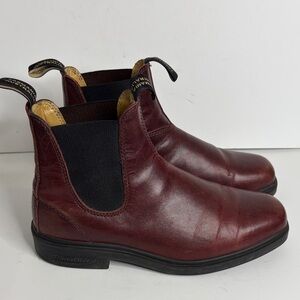 Blundstone Boots AU 7.5 US 8.5 Men 10.5 Women Redwood Leather Chisel Toe Chelsea